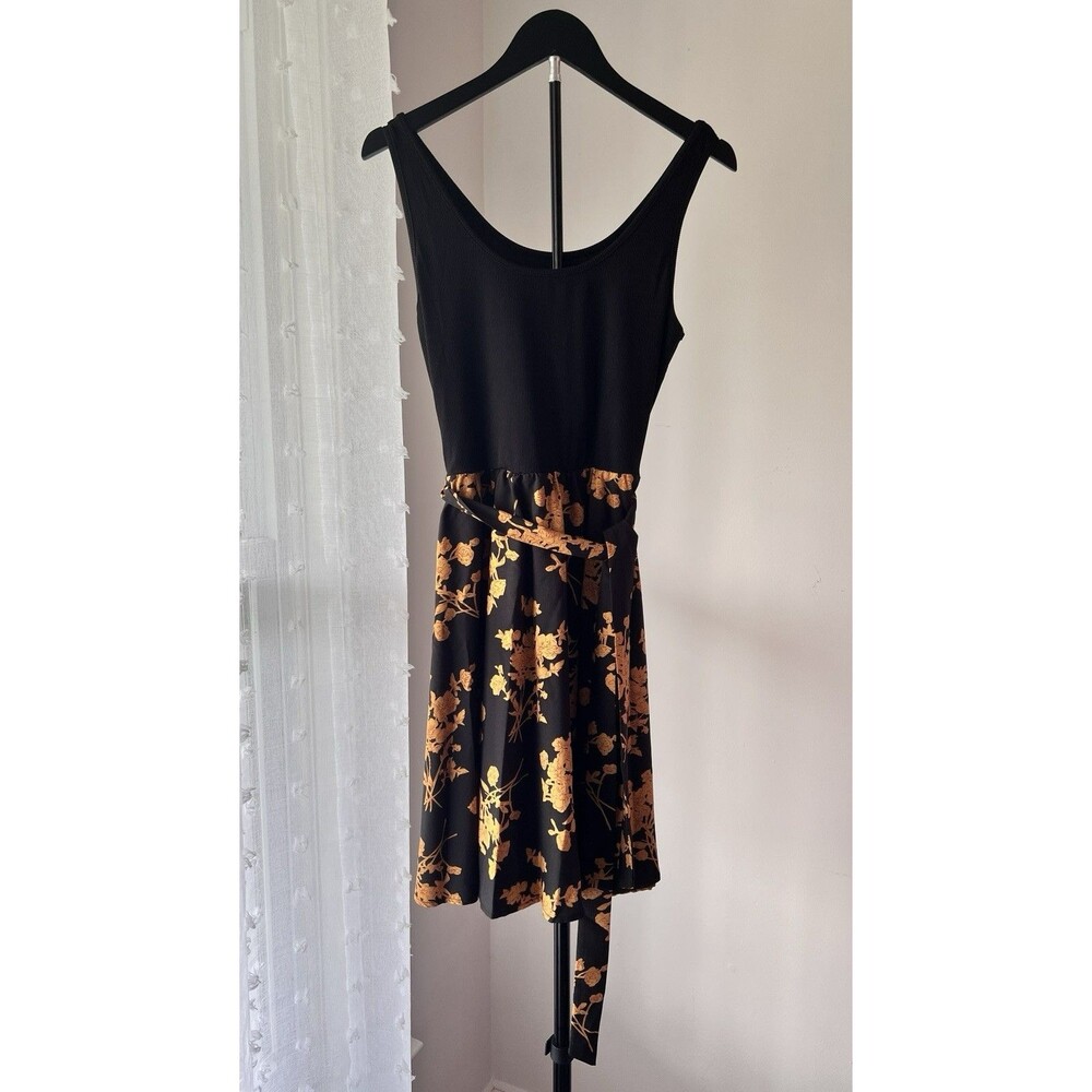 Women’s Shein Size Large Black Gold Floral Belted Sleeveless Tank Dress ￼